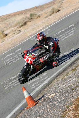 media/Feb-05-2023-Classic Track Day (Sun) [[c35aca4a42]]/Group 3/session 3 turn 13/